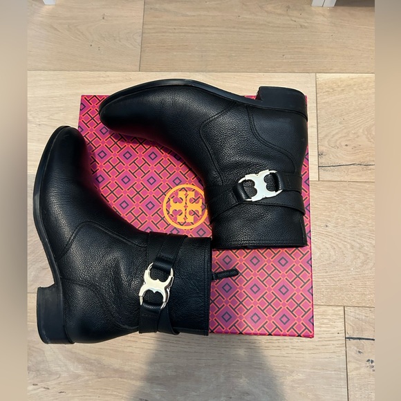 Tory Burch Black Leather Boots with Gold Accents - Picture 1 of 8